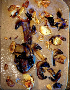 Dairy-Free-Creamy-Mushroom-Soup 