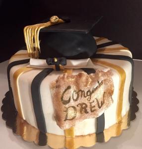 Graduation Cake  - Cookies and Cream