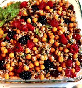 Healthy-and-Delicious-Nut-and-Grain-Salad 