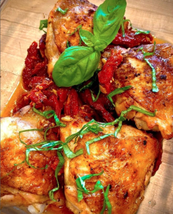 Roasted-Chicken-Thighs-with-Creamy-Sun-Dried-Tomato-Sauce 