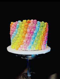 Vanilla-Cake-Buttercream-with-Pumpkin-Chocolate-Chip-Filling 